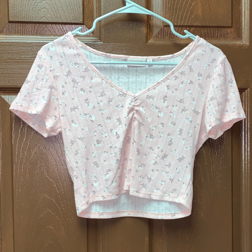 Small pink cropped top